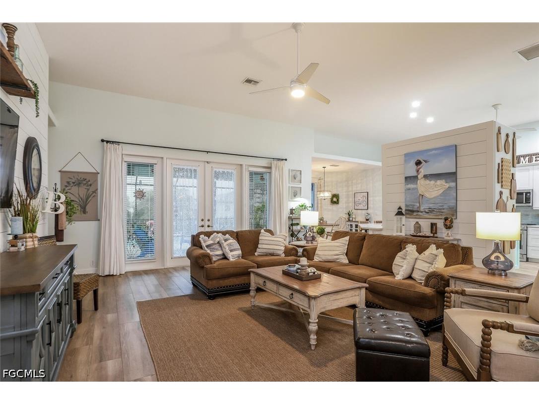 1702 NW 2nd Terrace Cape Coral FL 33993 2026016816 image3
