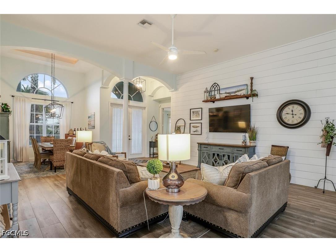 1702 NW 2nd Terrace Cape Coral FL 33993 2026016816 image6