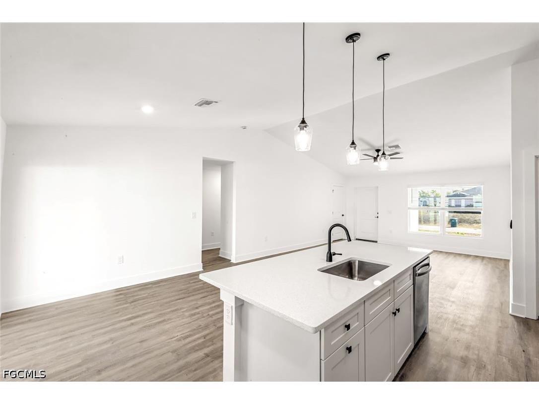 1702 NW 5th Place Cape Coral FL 33993 2026014013 image11