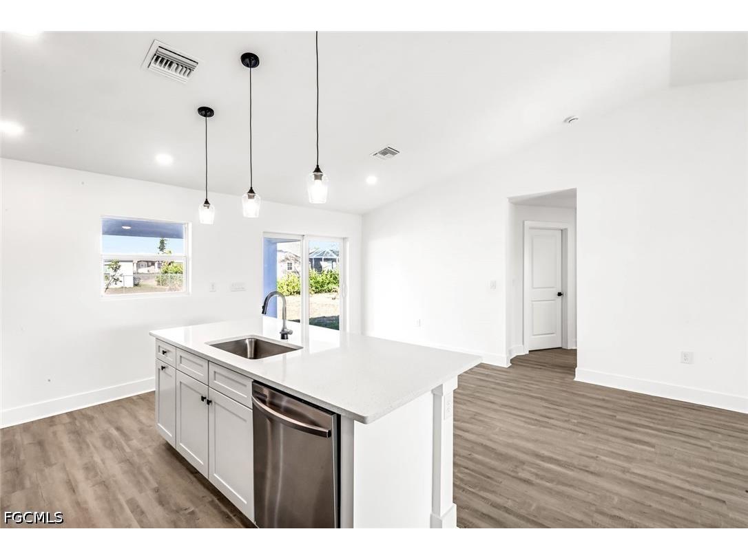 1702 NW 5th Place Cape Coral FL 33993 2026014013 image12