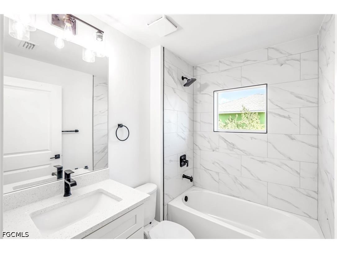1702 NW 5th Place Cape Coral FL 33993 2026014013 image22