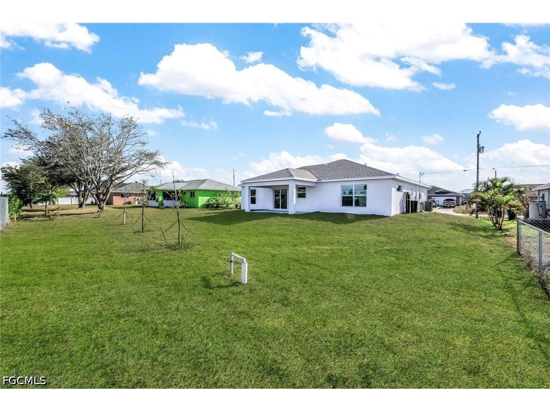 1702 NW 5th Place Cape Coral FL 33993 2026014013 image27