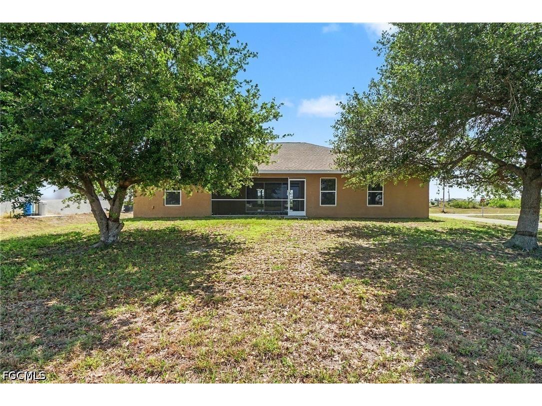 1702 NW 7th Avenue Cape Coral FL 33993 2026018338 image25
