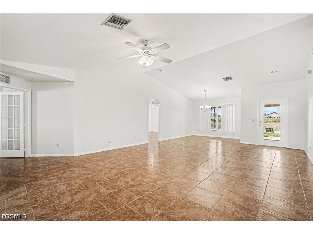 1702 NW 7th Avenue Cape Coral FL 33993 2026018338 image4