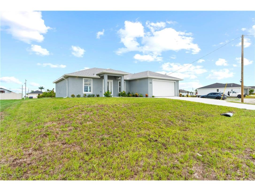 1702 Nelson Road N Cape Coral FL 33993 2026001992 image1