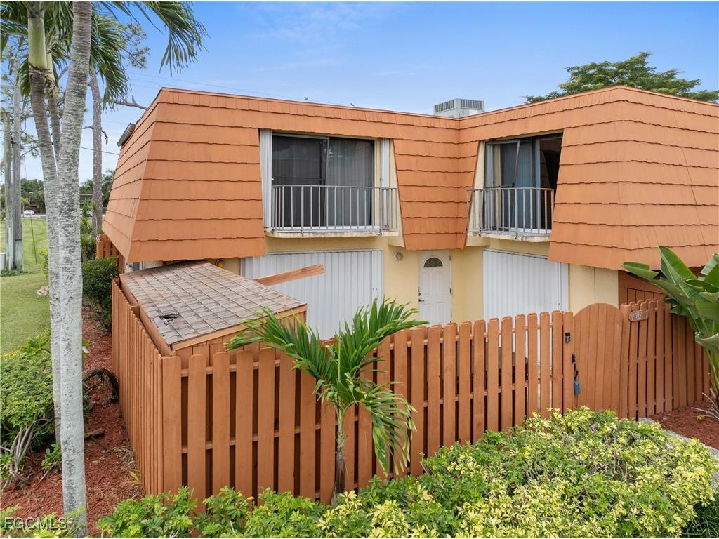 1702 Park Meadows Drive #1 Fort Myers FL 33907 2025024391 image24