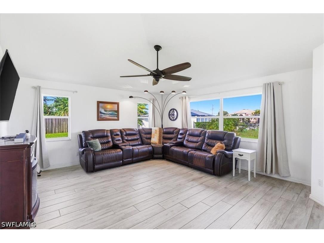 1702 SE 11th Avenue Cape Coral FL 33990 226026346 image13