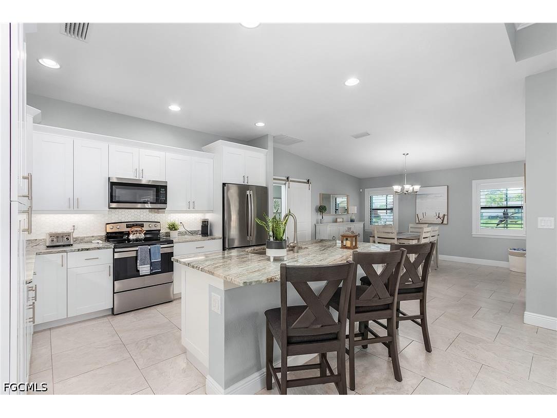 1702 SE 1st Terrace Cape Coral FL 33990 2026019471 image11