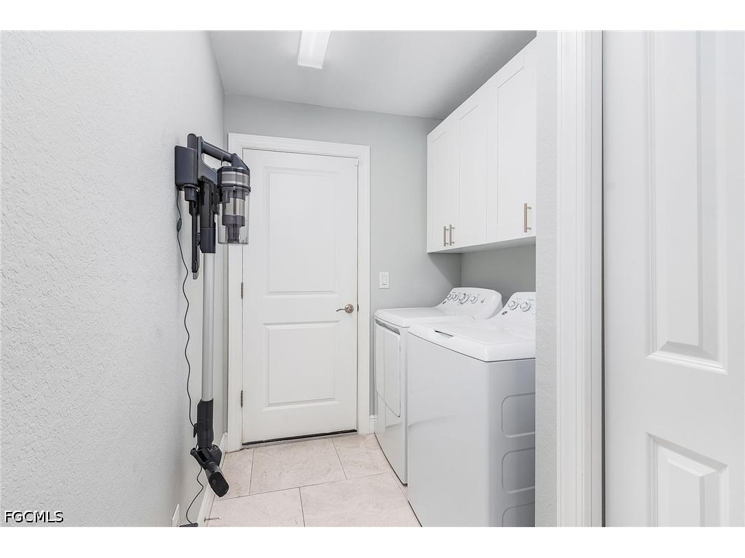 1702 SE 1st Terrace Cape Coral FL 33990 2026019471 image12