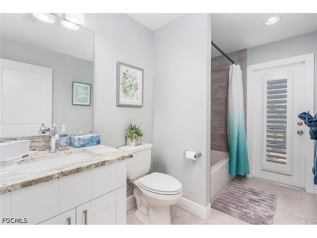 1702 SE 1st Terrace Cape Coral FL 33990 2026019471 image15