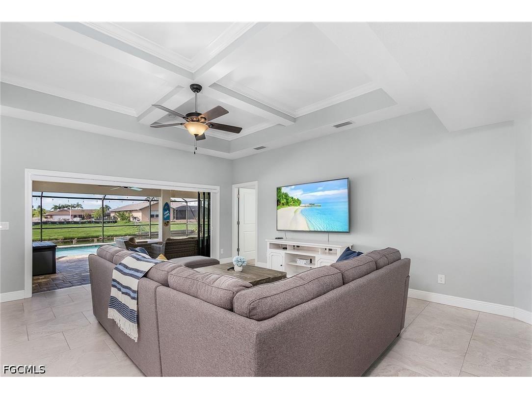 1702 SE 1st Terrace Cape Coral FL 33990 2026019471 image5