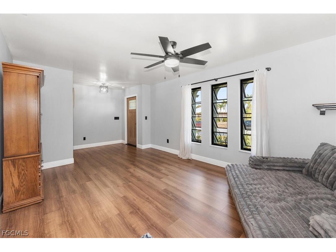 1702 SE 5th Court Cape Coral FL 33990 2026013380 image4