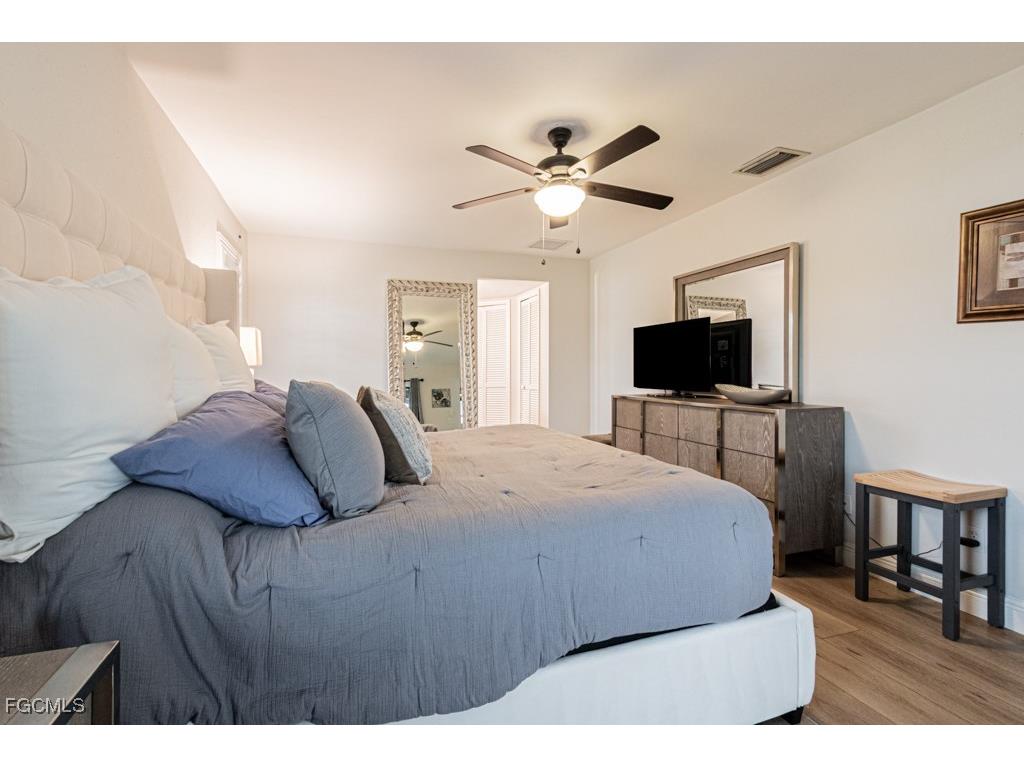 1702 Whiskey Creek Drive Fort Myers FL 33919 2025019435 image26