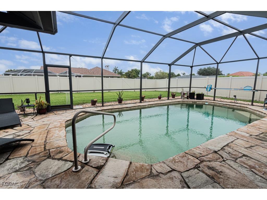 1702 Whiskey Creek Drive Fort Myers FL 33919 2025019435 image31