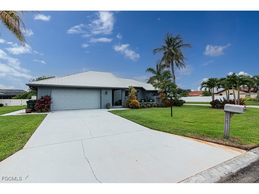 1702 Whiskey Creek Drive Fort Myers FL 33919 2025019435 image5