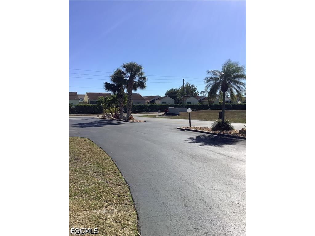17020 Golfside Circle #104 Fort Myers FL 33908 2026024774 image2