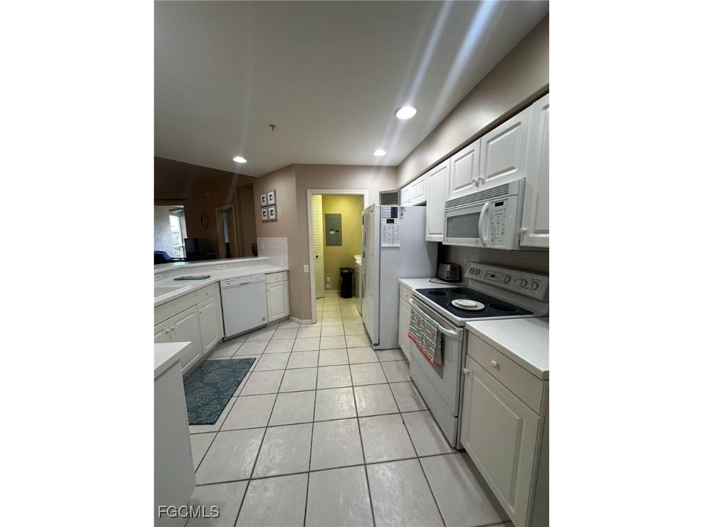 17020 Willowcrest Way #203 Fort Myers FL 33908 2025007221 image13