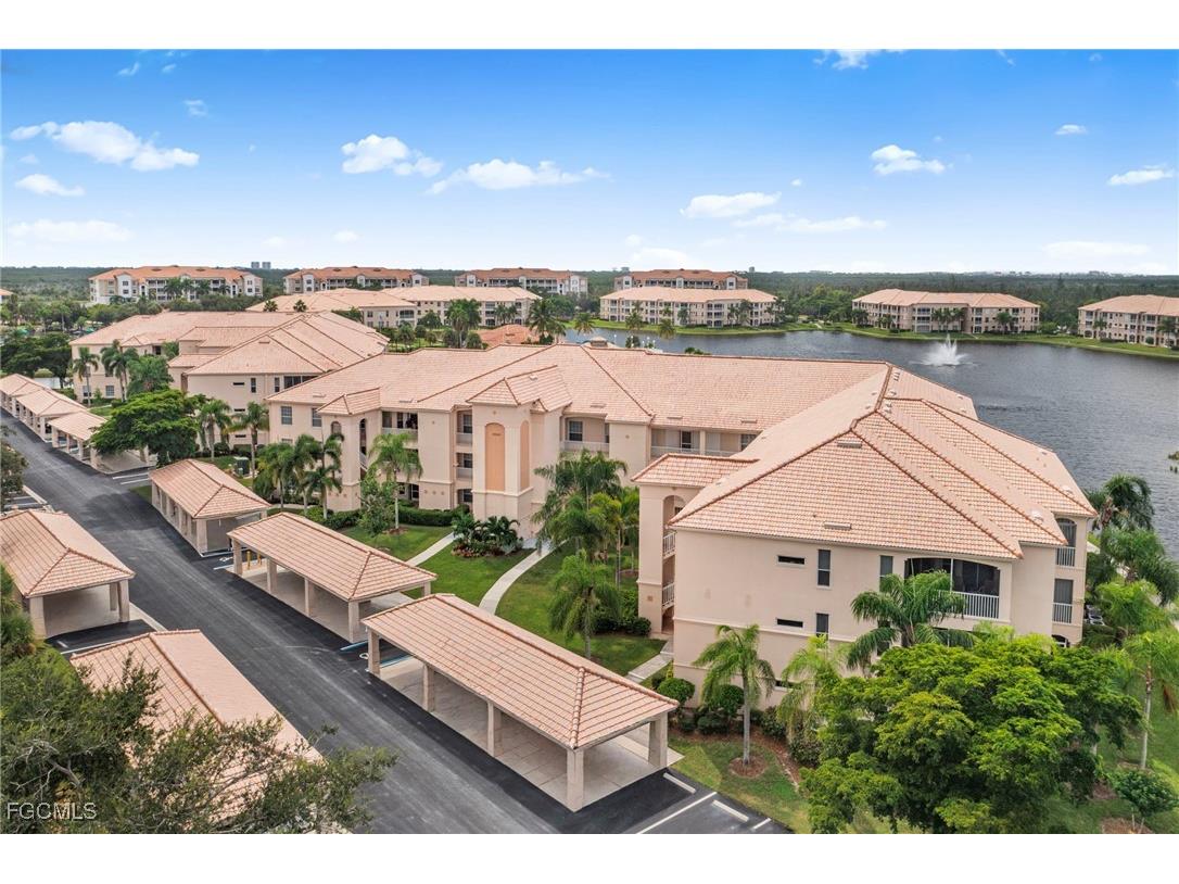 17020 Willowcrest Way #210 Fort Myers FL 33908 2025014608 image1