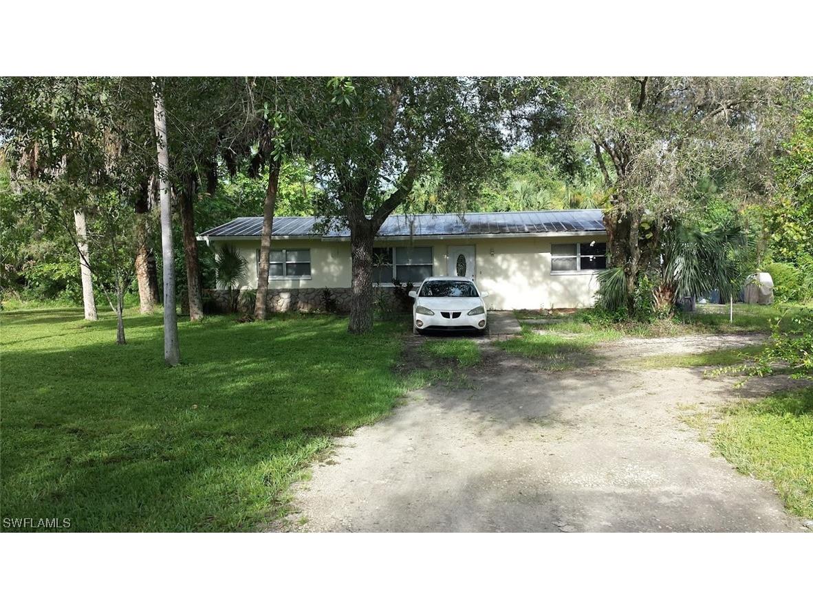 17021 Pelican Way North Fort Myers FL 33917 223065138 image1