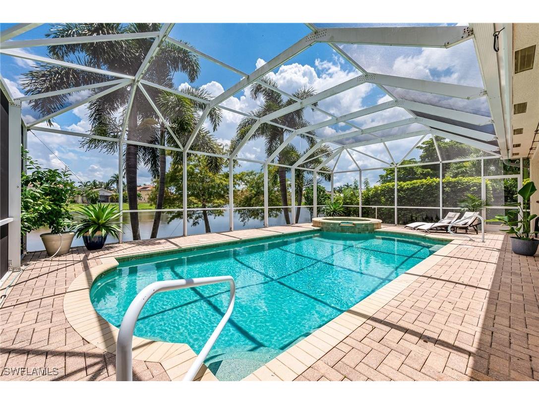 17023 Tremont Street Fort Myers FL 33908 224060491 image1