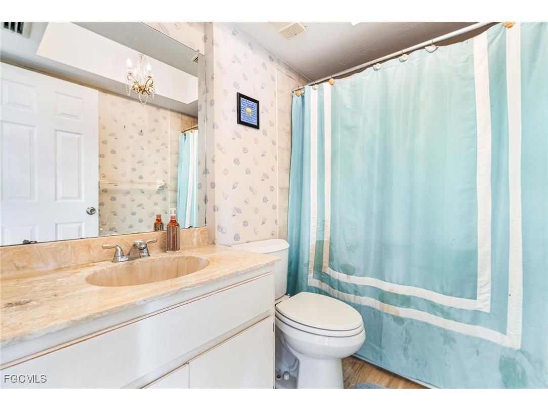 17025 Golfside Circle #303 Fort Myers FL 33908 2025011142 image24