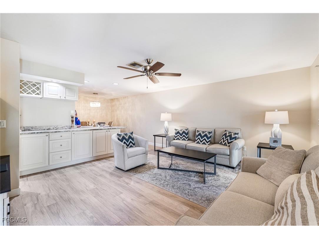 17025 Golfside Circle #303 Fort Myers FL 33908 2025011142 image7