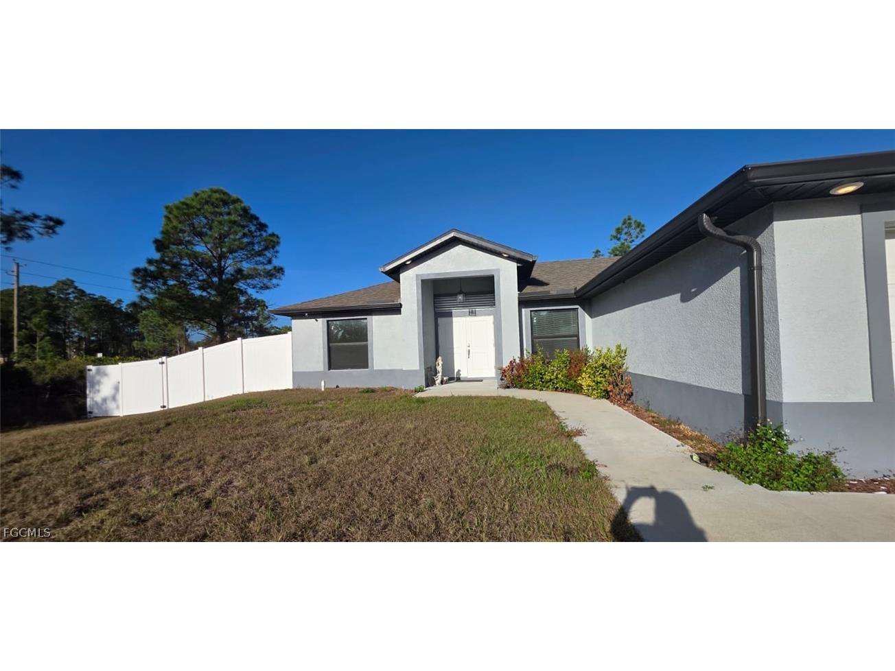 1703 Edison Avenue Lehigh Acres FL 33972 2026011482 image2