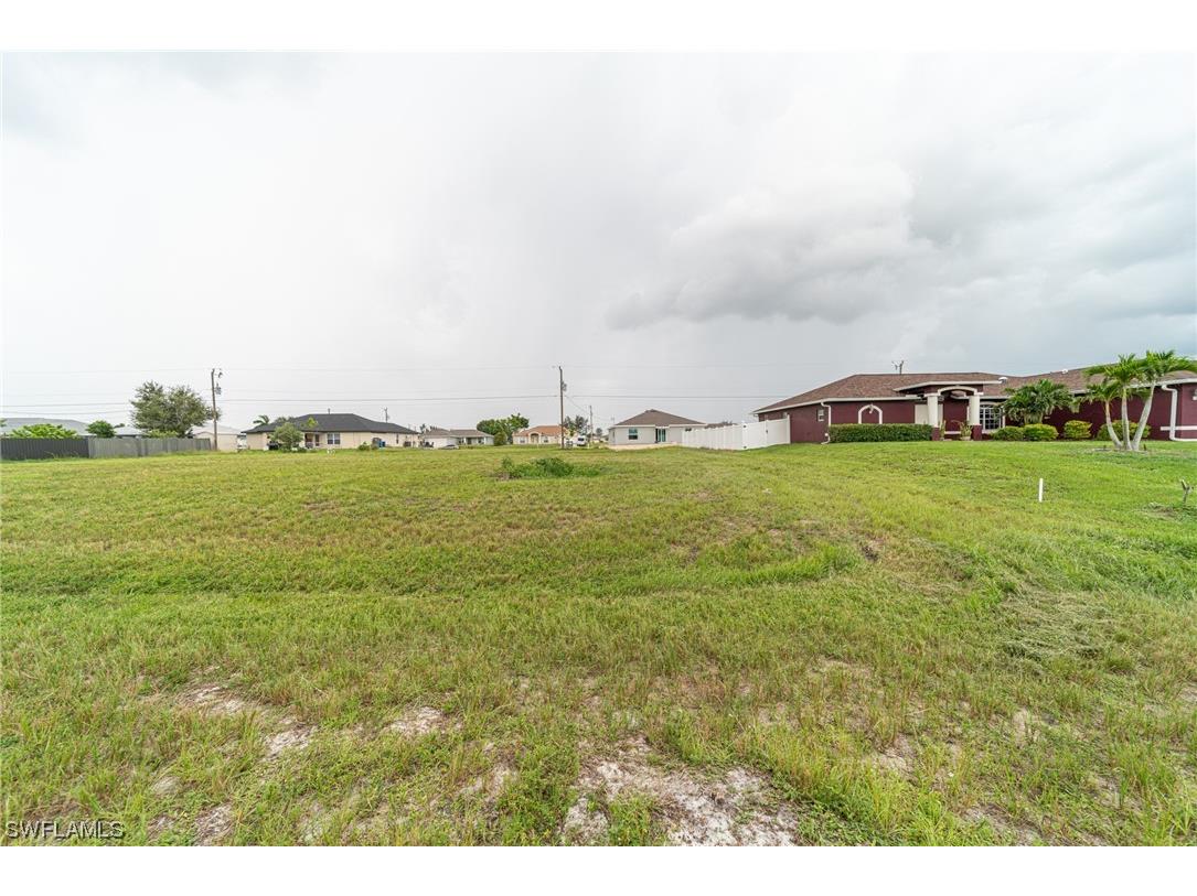 1703 NE 6th Avenue Cape Coral FL 33909 223062897 image1