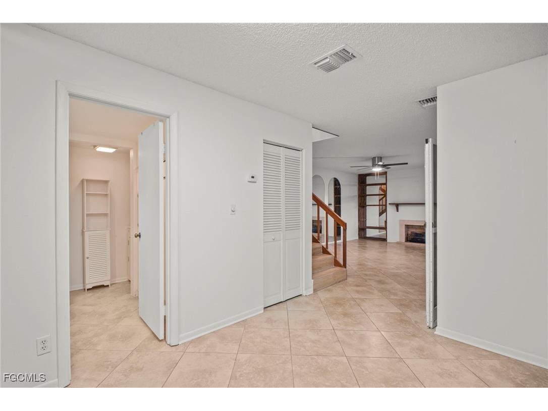 1703 Park Meadows Drive Fort Myers FL 33907 2025006344 image20