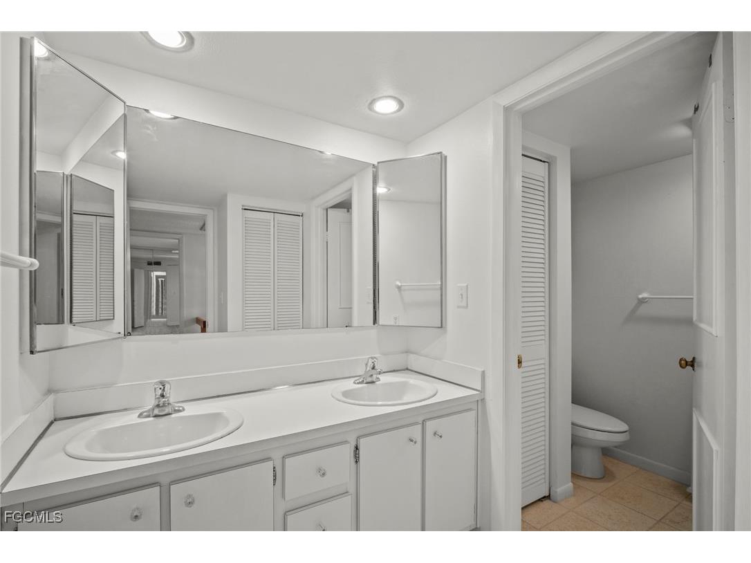 1703 Park Meadows Drive Fort Myers FL 33907 2025006344 image36