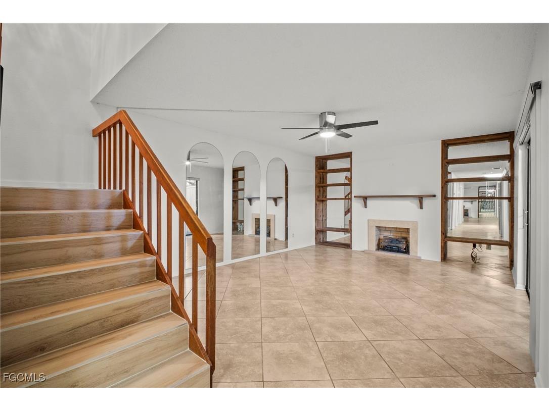 1703 Park Meadows Drive Fort Myers FL 33907 2025006344 image5