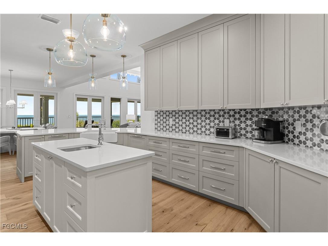 17030 Captiva Drive Captiva FL 33924 2025006303 image4