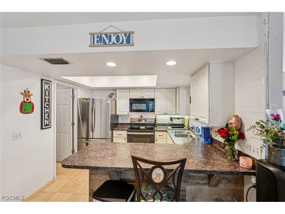 17034 Golfside Circle #701 Fort Myers FL 33908 2026010609 image12