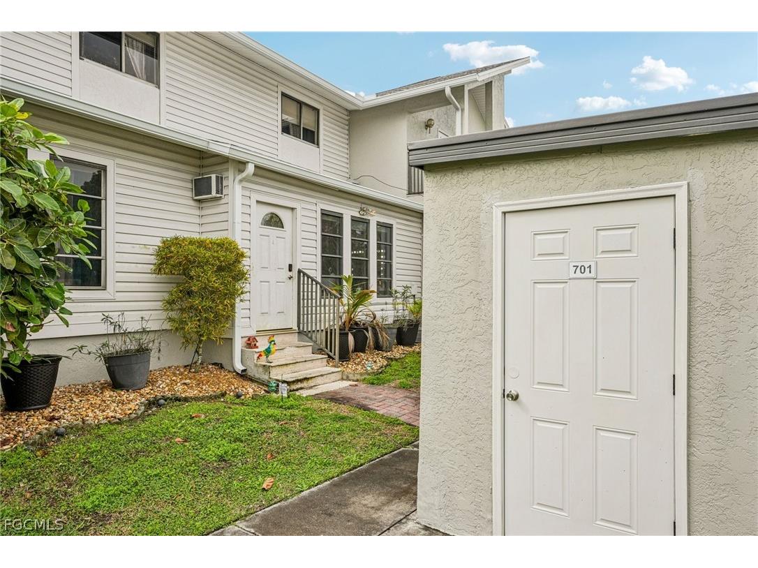 17034 Golfside Circle #701 Fort Myers FL 33908 2026010609 image35