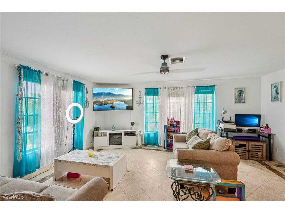 17034 Golfside Circle #701 Fort Myers FL 33908 2026010609 image6