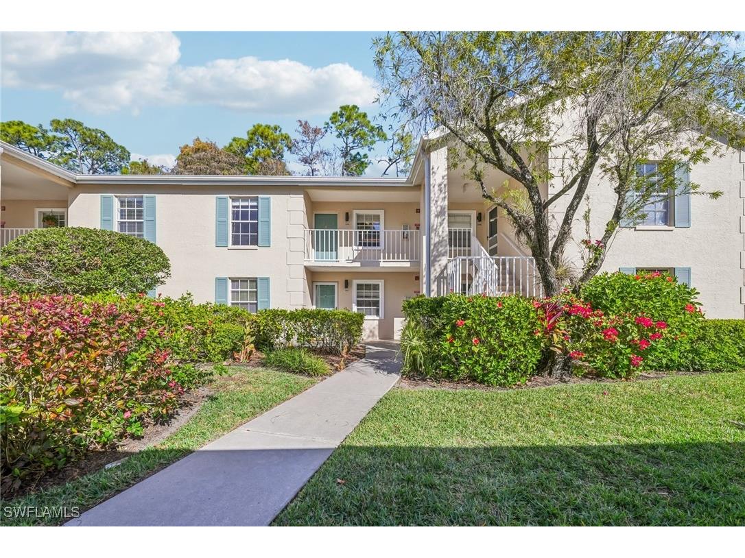 1704 Kings Lake Boulevard #7-205 Naples FL 34112 226003630 image1