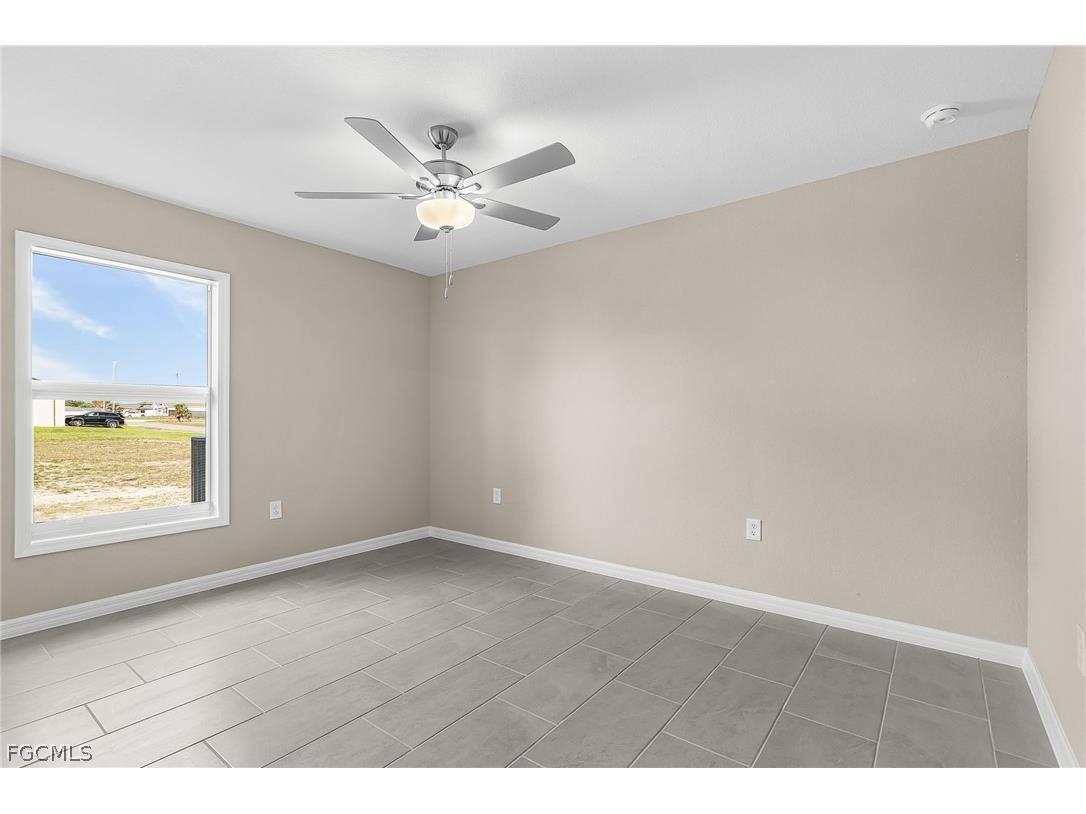 1704 NE 33rd Lane Cape Coral FL 33909 2026012749 image16