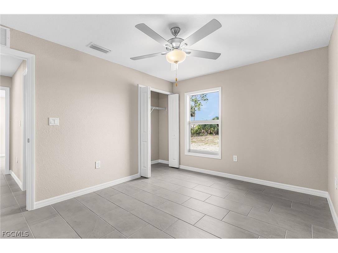 1704 NE 33rd Lane Cape Coral FL 33909 2026012749 image17