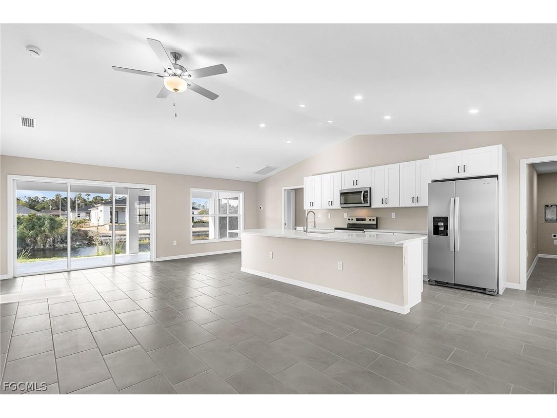 1704 NE 33rd Lane Cape Coral FL 33909 2026012749 image5