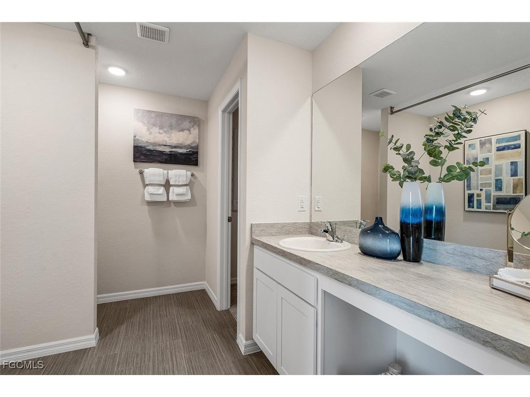 1704 NW 12th Terrace Cape Coral FL 33993 2025011117 image19