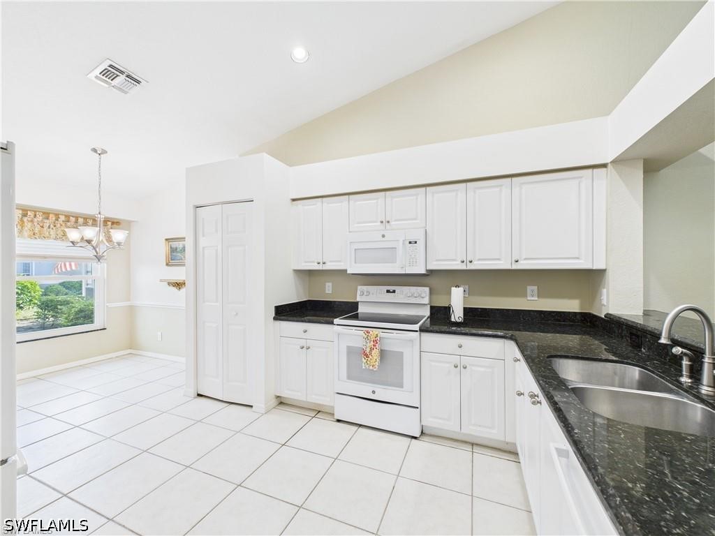 1704 Royal Circle #602 Naples FL 34112 226014959 image11