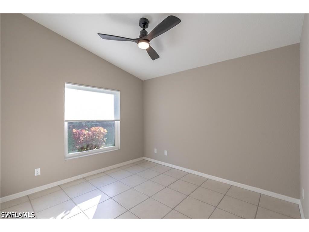 1704 Royal Circle #602 Naples FL 34112 226014959 image19