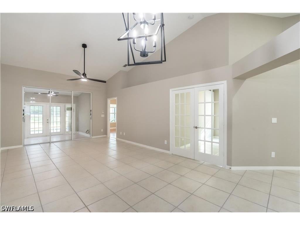 1704 Royal Circle #602 Naples FL 34112 226014959 image9