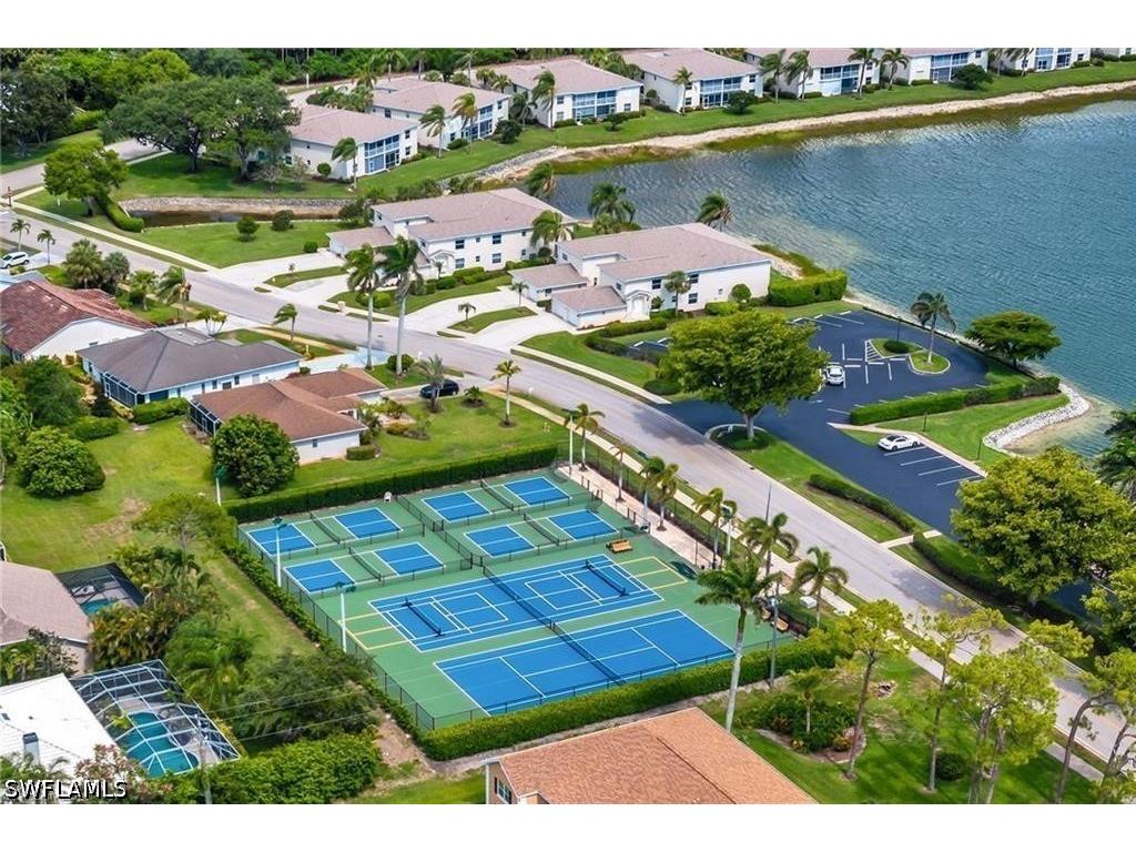 1704 Royal Circle #602 Naples FL 34112 226014960 image27