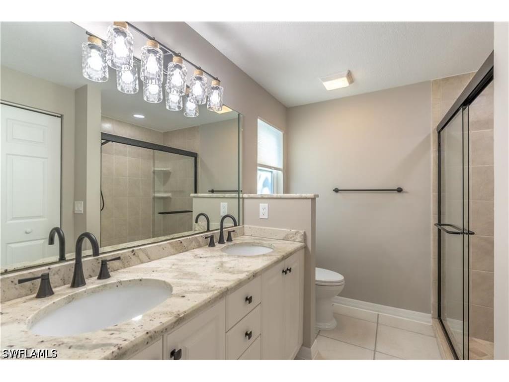 1704 Royal Circle #602 Naples FL 34112 226014960 image9