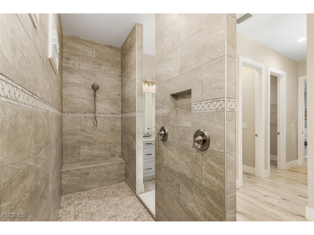 1704 SW 17th Avenue Cape Coral FL 33991 2026001209 image9