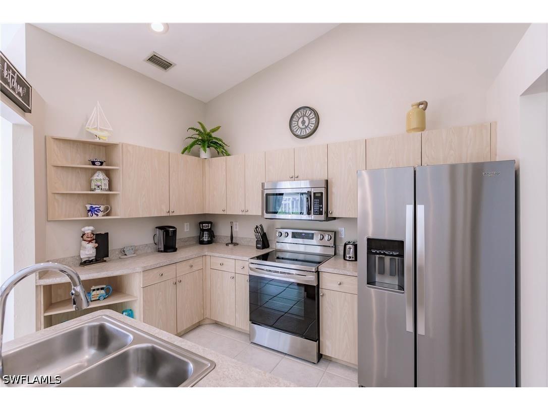 1704 SW 44th Terrace Cape Coral FL 33914 226021510 image7