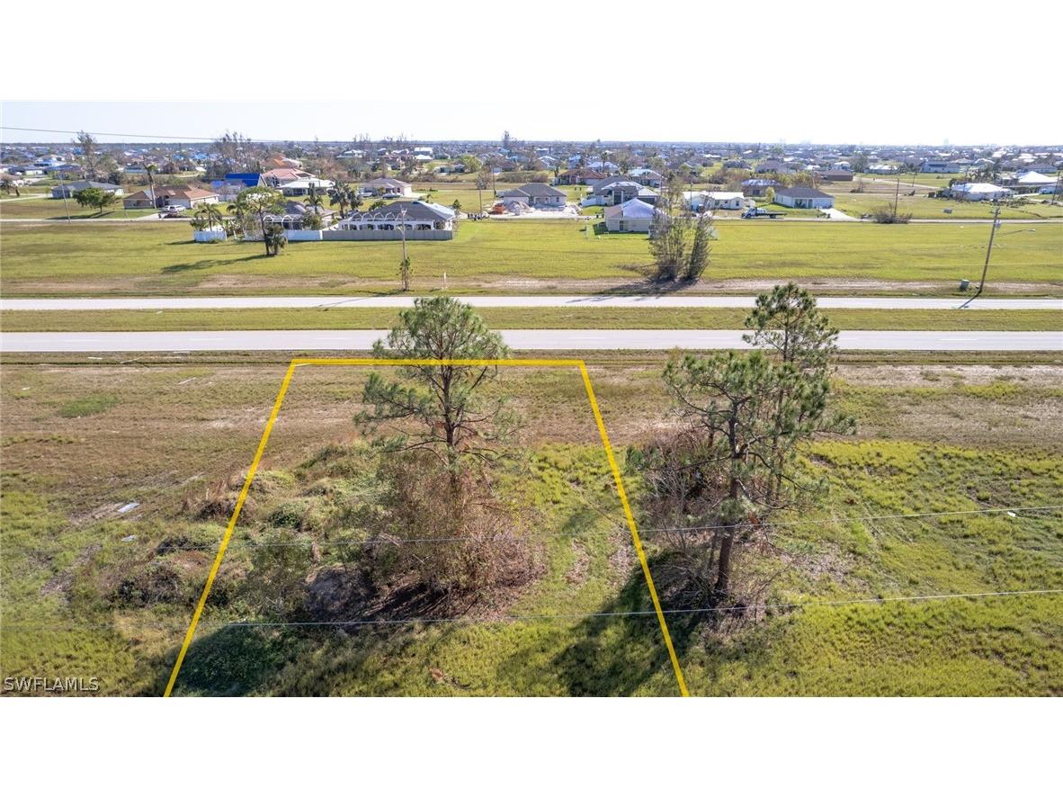 1704 Santa Barbara Boulevard N Cape Coral FL 33993 222073002 image1