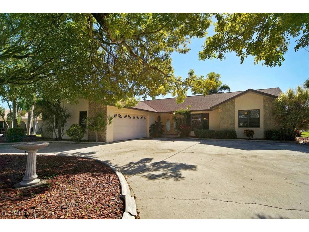 1704 Savona Parkway Cape Coral FL 33904 2025009737 image4