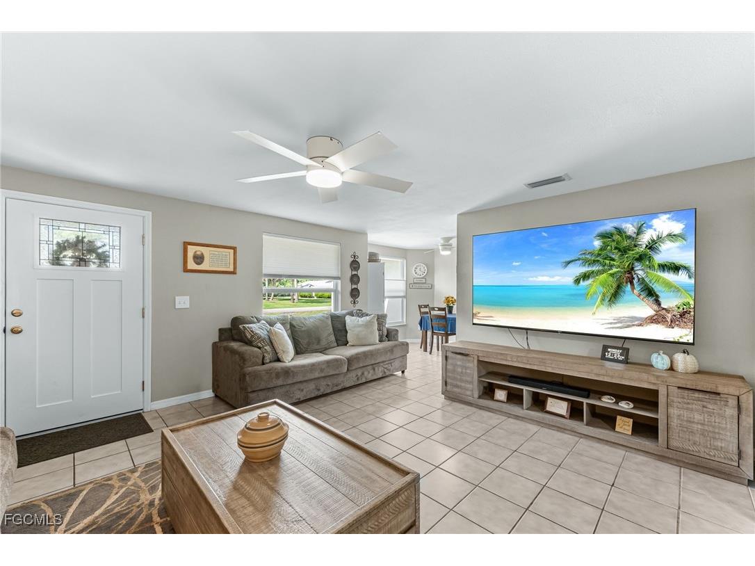 17040 E Lake Drive North Fort Myers FL 33917 2025017252 image8